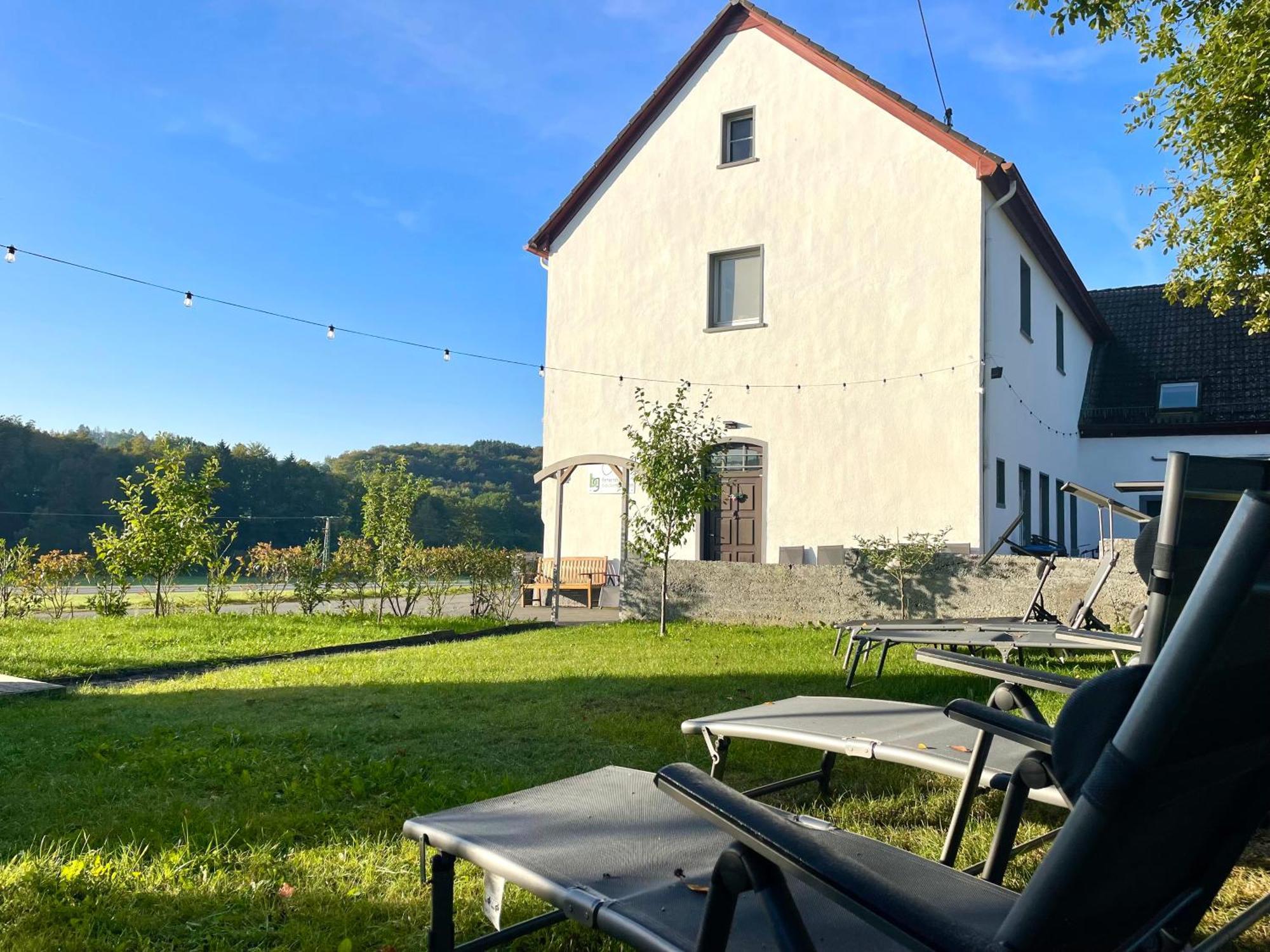 Ferienhaus Backesgarten Fuer 22 Personen Neichen Dış mekan fotoğraf