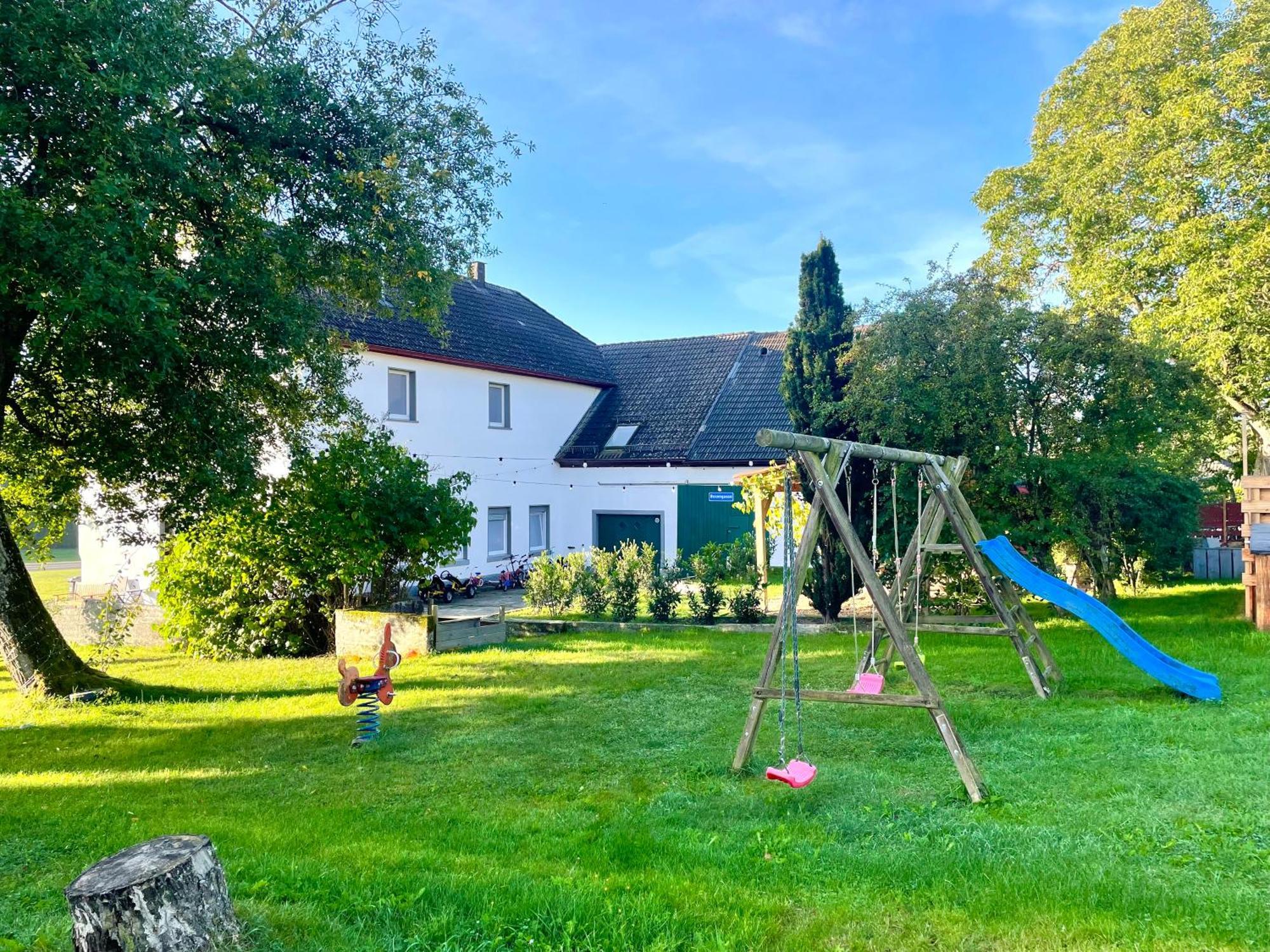 Ferienhaus Backesgarten Fuer 22 Personen Neichen Dış mekan fotoğraf