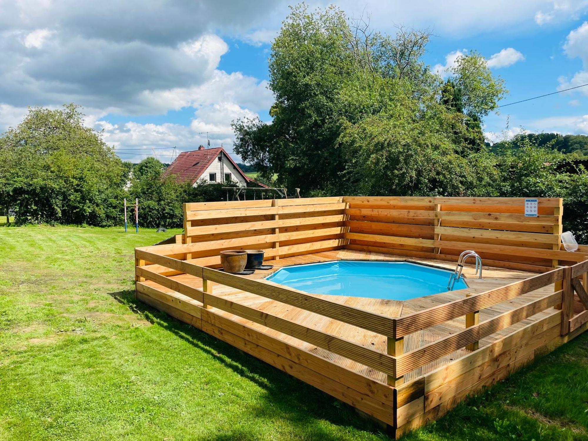Ferienhaus Backesgarten Fuer 22 Personen Neichen Dış mekan fotoğraf